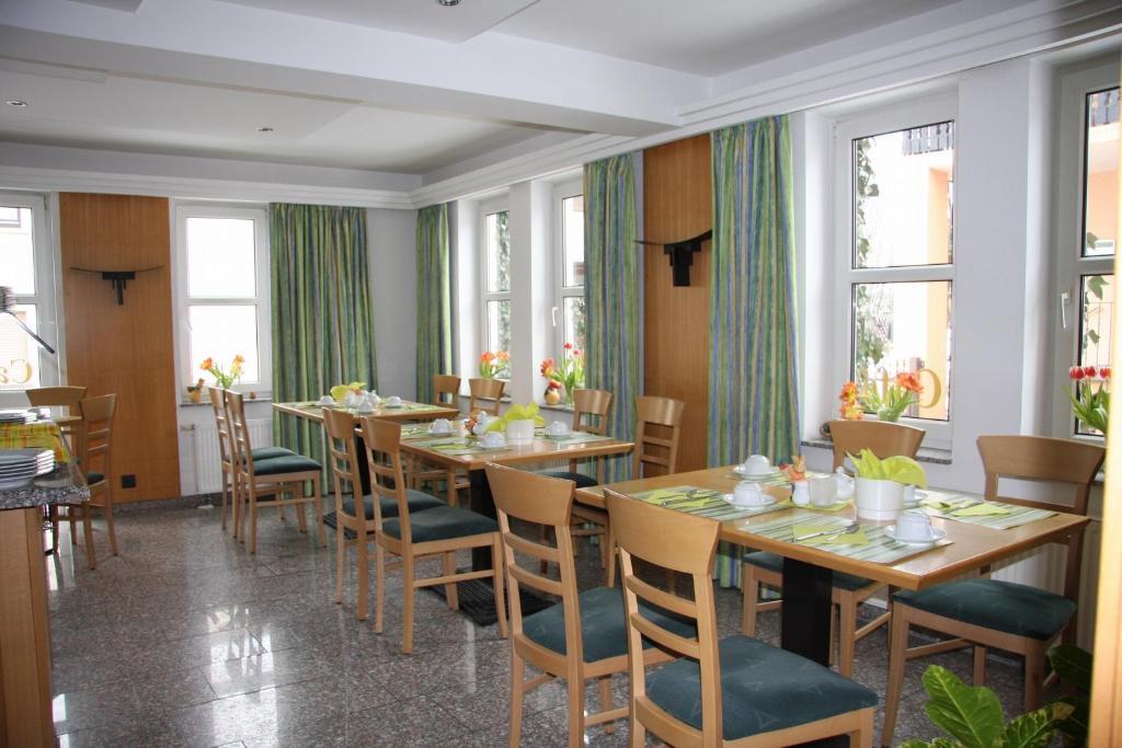 Hotel Gasthof Gruener Wald Hofheim am Taunus Eksteriør billede
